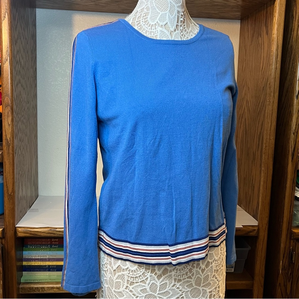Womans long sleeve shirt in blue with silver stripe detail